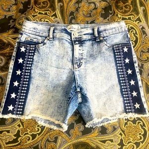 Girls size 16 shorts